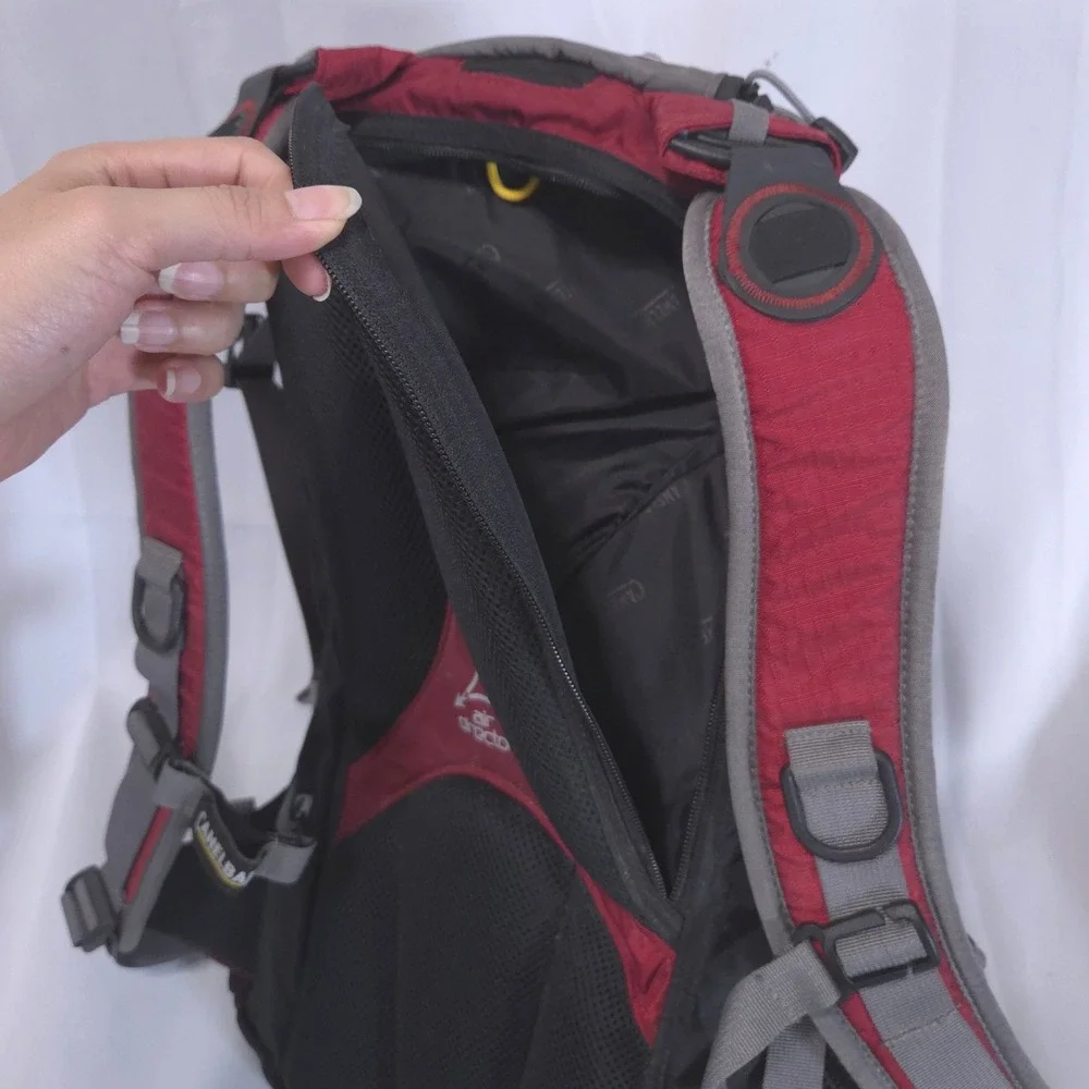 CamelBak Rim Runner Hydration Backpack w/ Bladder D-Fit Red Grey Hiking Trail